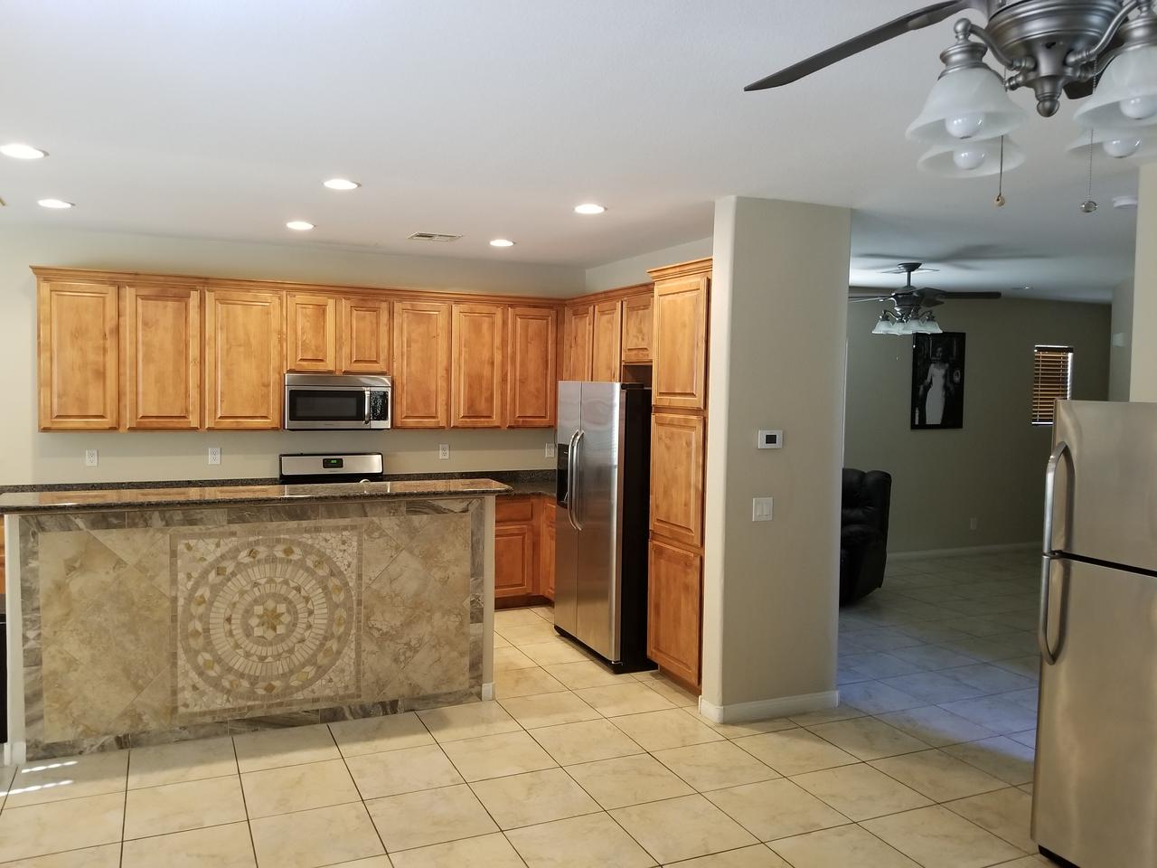 Profile photo 10 of 11