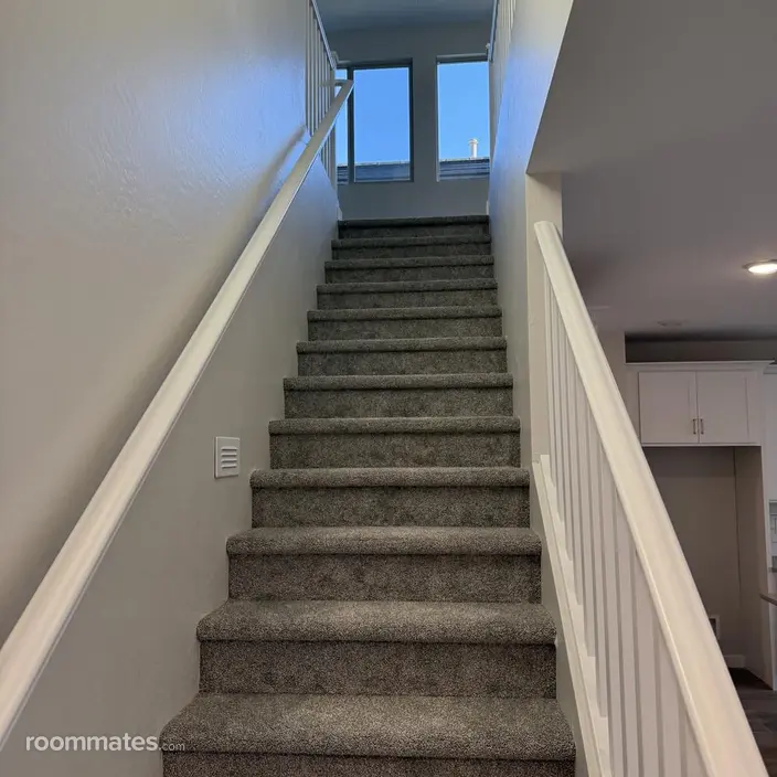 Room for rent in Goodyear, AZ $700, house