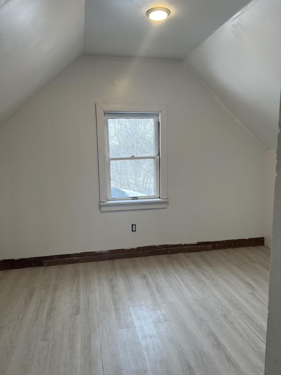 Profile photo 2 of 10