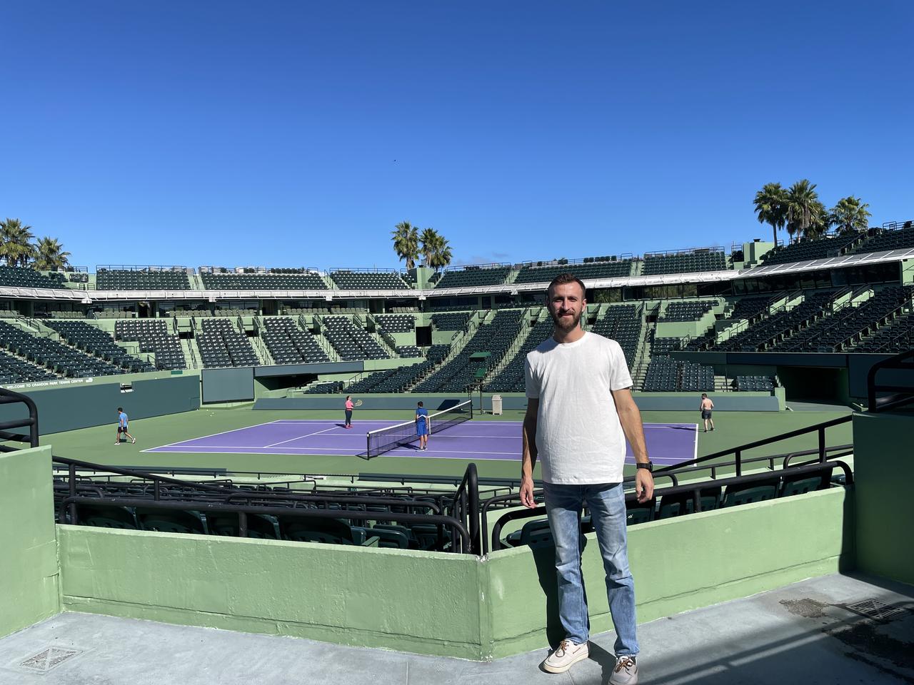 Profile photo 12 of 13