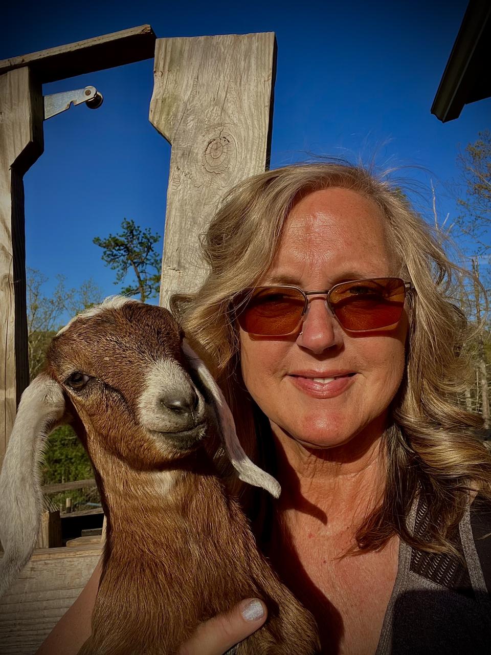 Profile photo 7 of 7