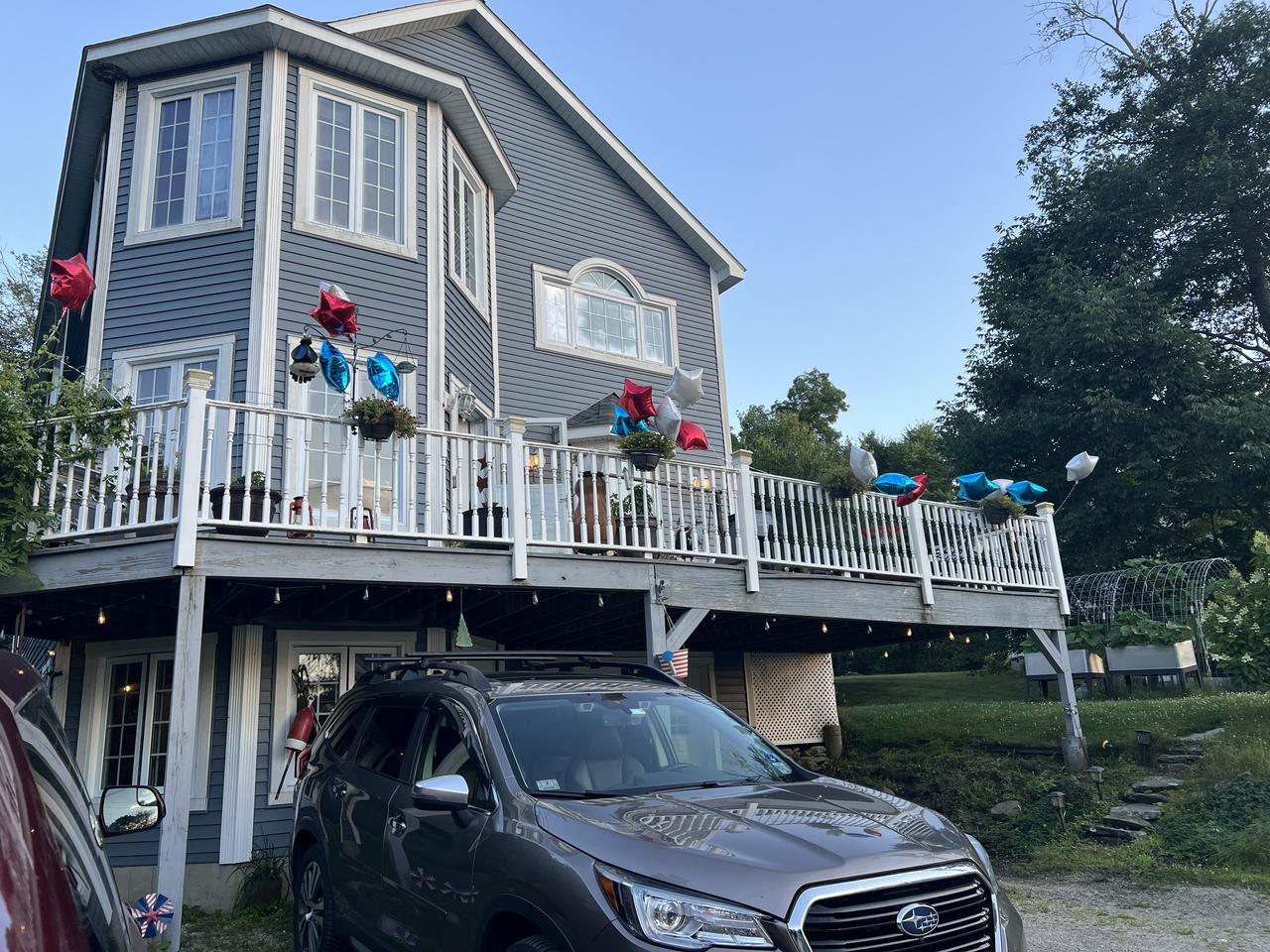 Profile photo 9 of 10