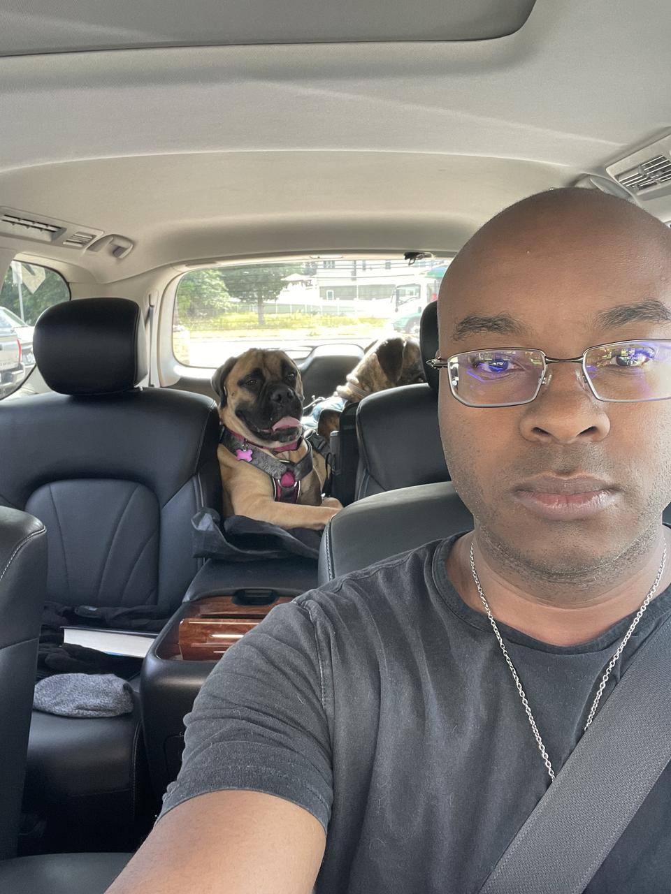 Profile photo 11 of 13