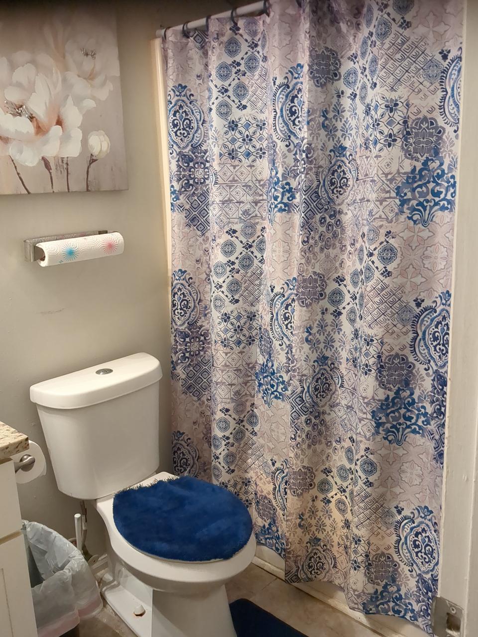 Profile photo 7 of 10