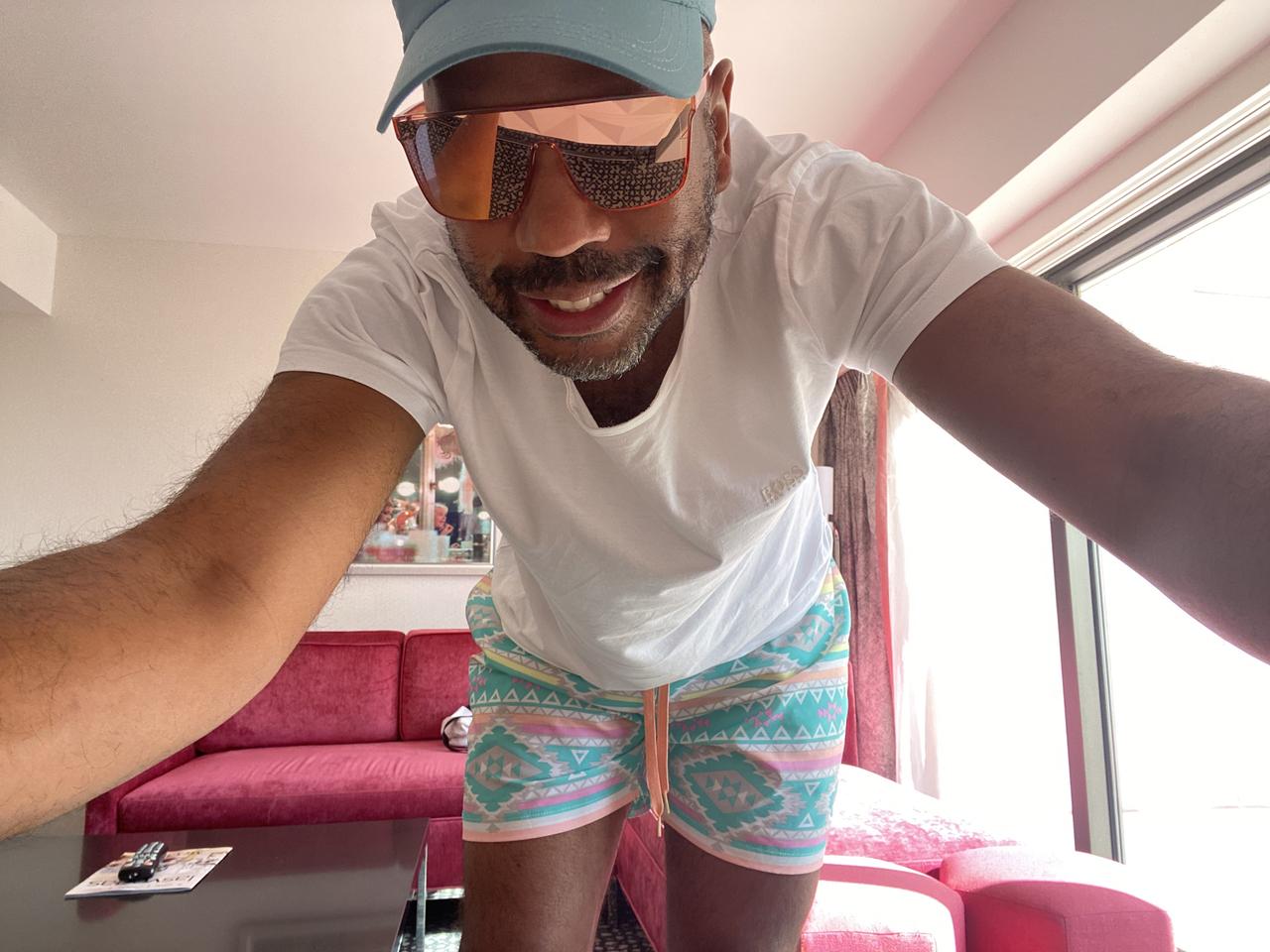 Profile photo 12 of 18