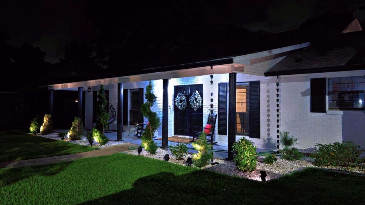 Profile photo 9 of 18