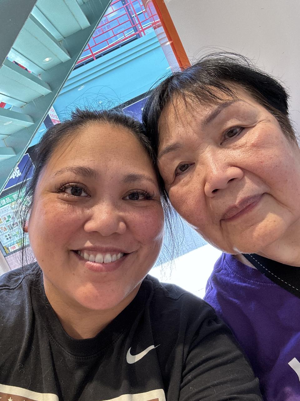 Profile photo 3 of 11