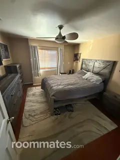Room for rent in Corona, CA $1200, house