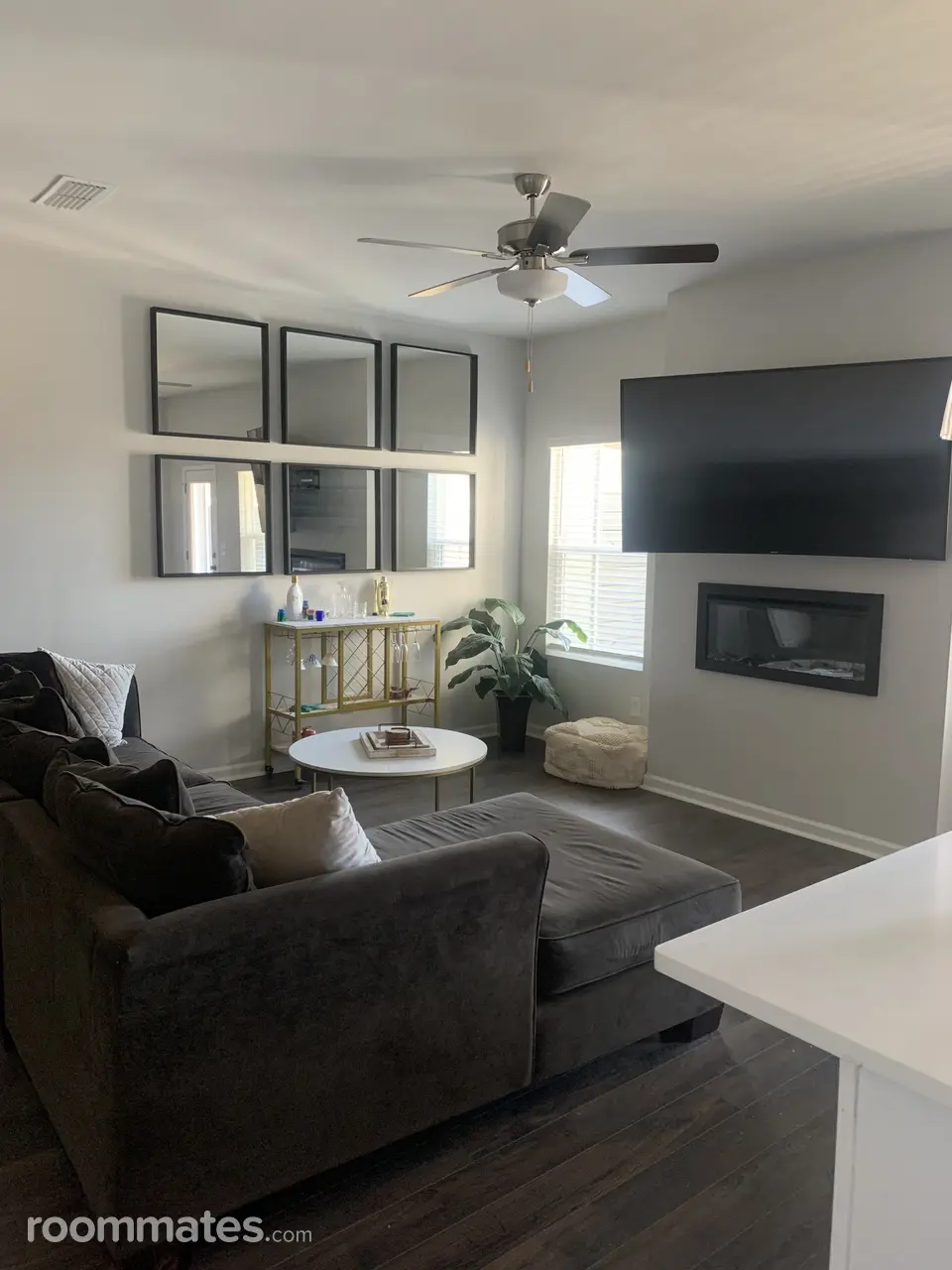 Profile photo 7 of 21