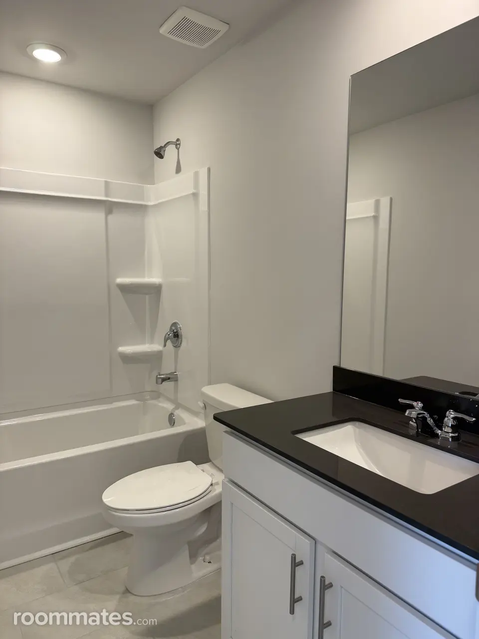 Profile photo 16 of 21