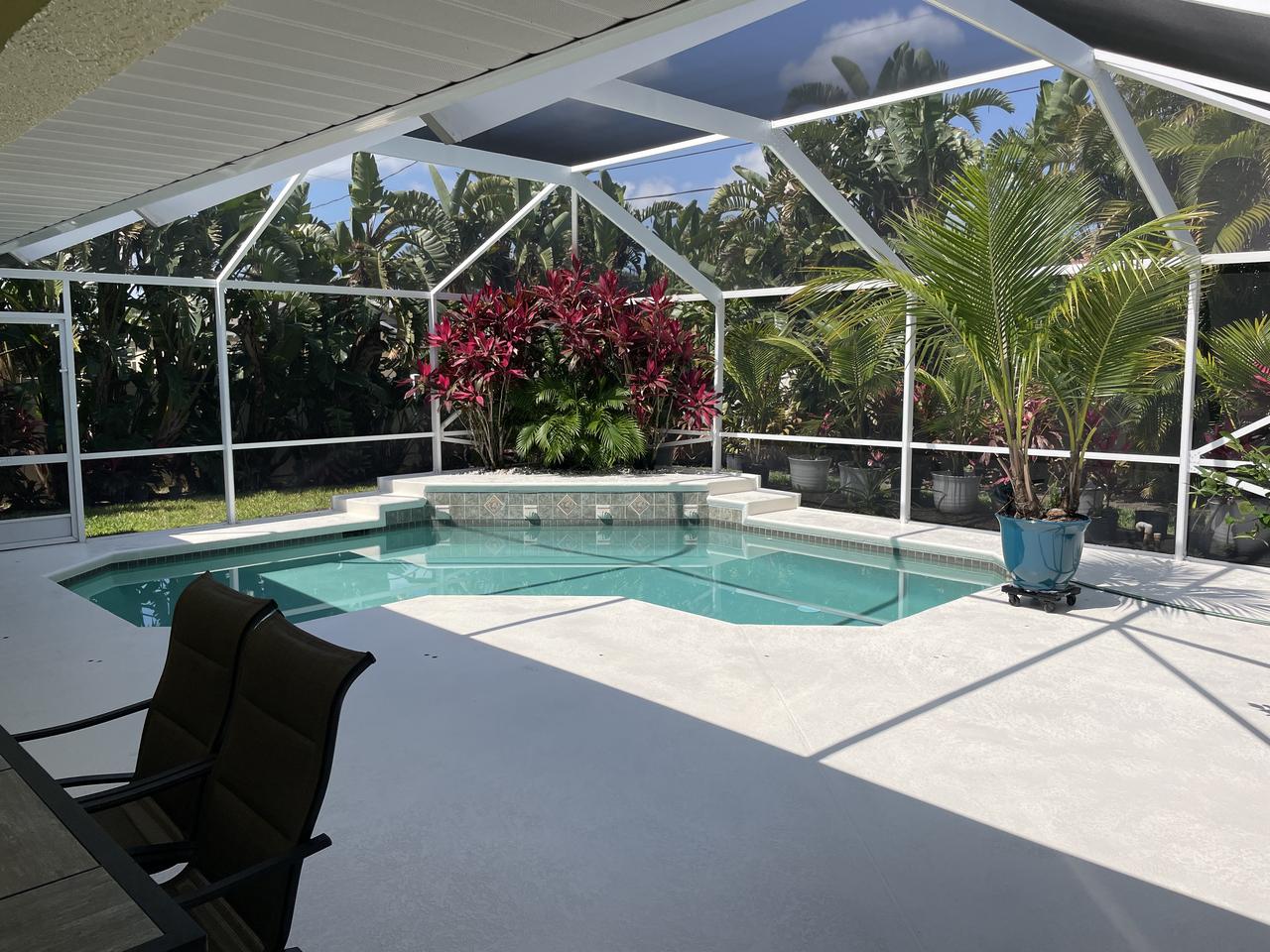 Profile photo 1 of 8