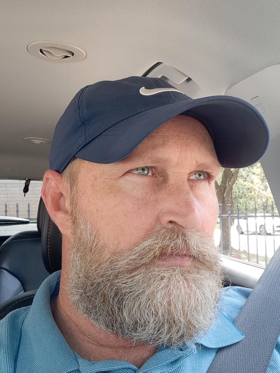 Profile photo 6 of 6