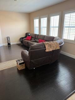 Room for rent in Corona, California $1400, house