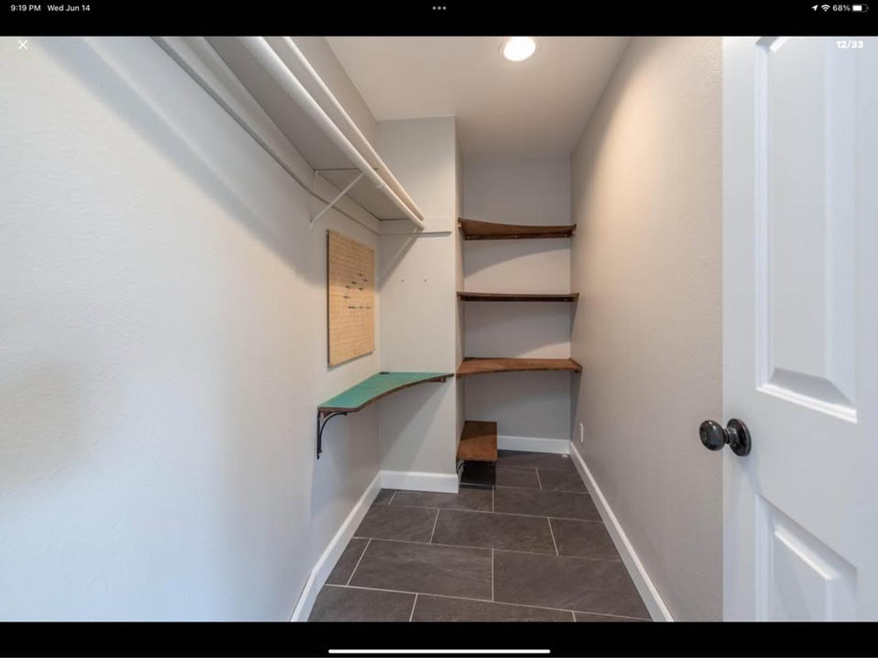 Profile photo 3 of 8