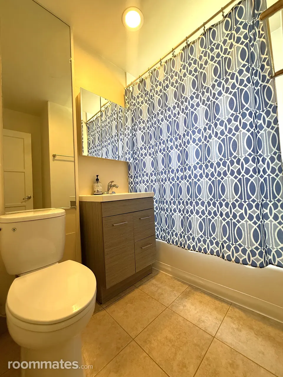 Profile photo 9 of 11