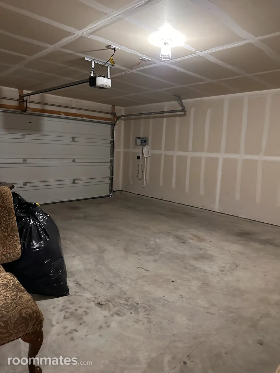 Profile photo 3 of 7