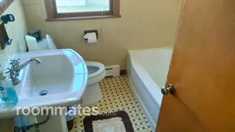 Room for rent in Richfield, MN $750, house