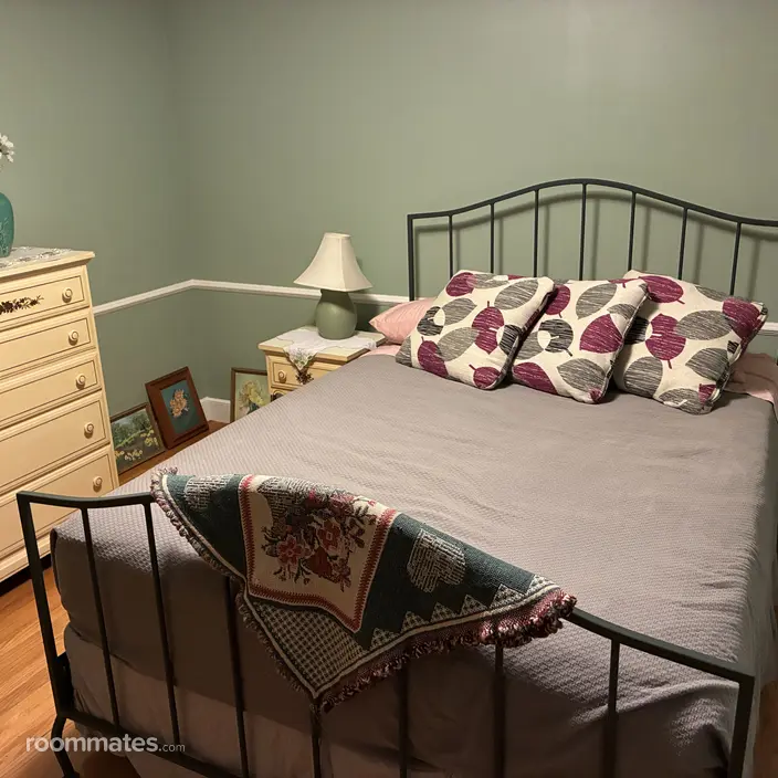Room for rent in Marlborough, MA $1500, house