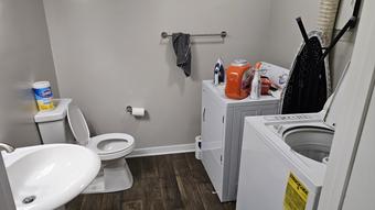 Room for rent in Chester, Virginia $850, townhouse