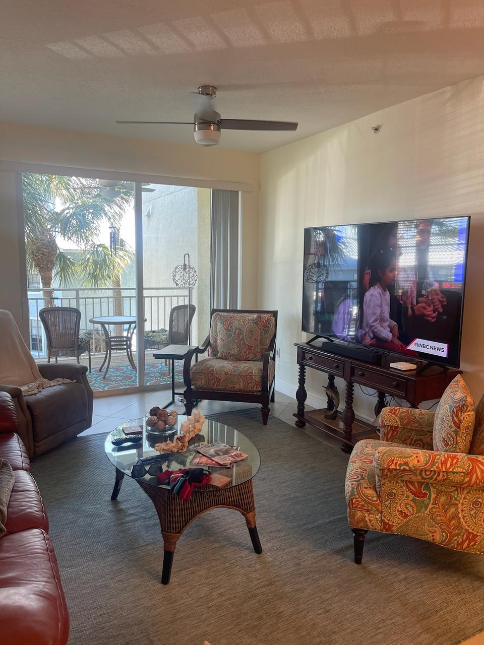 Profile photo 1 of 14