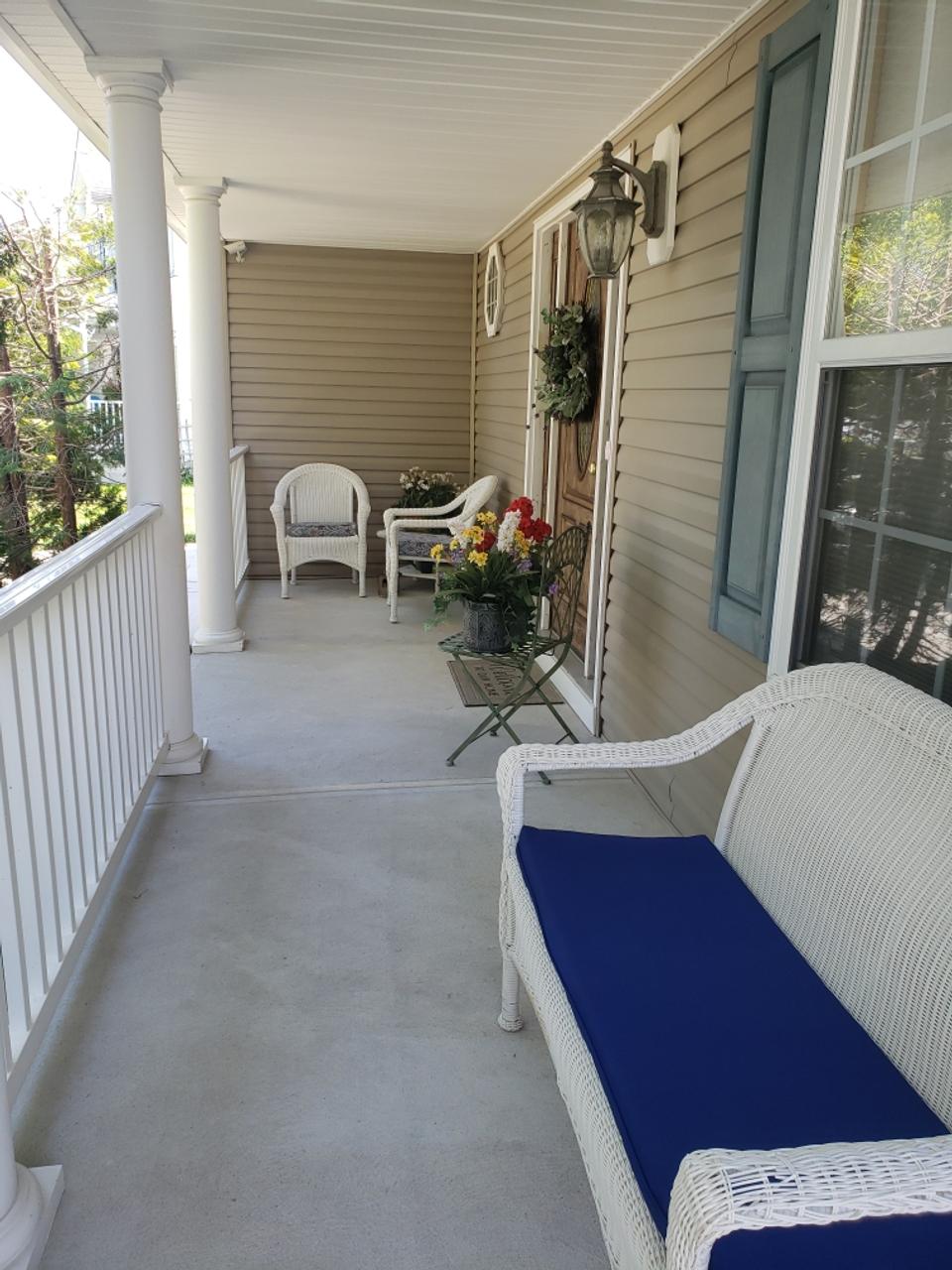 Profile photo 2 of 11