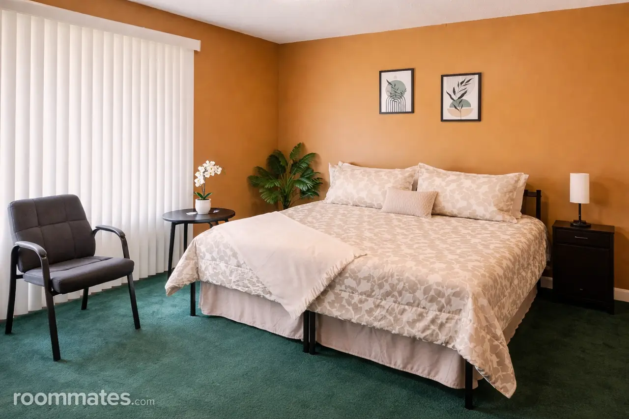 Profile photo 2 of 6