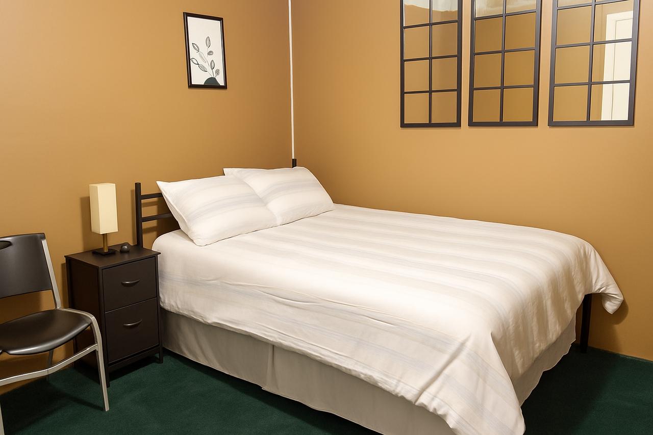 Profile photo 5 of 8