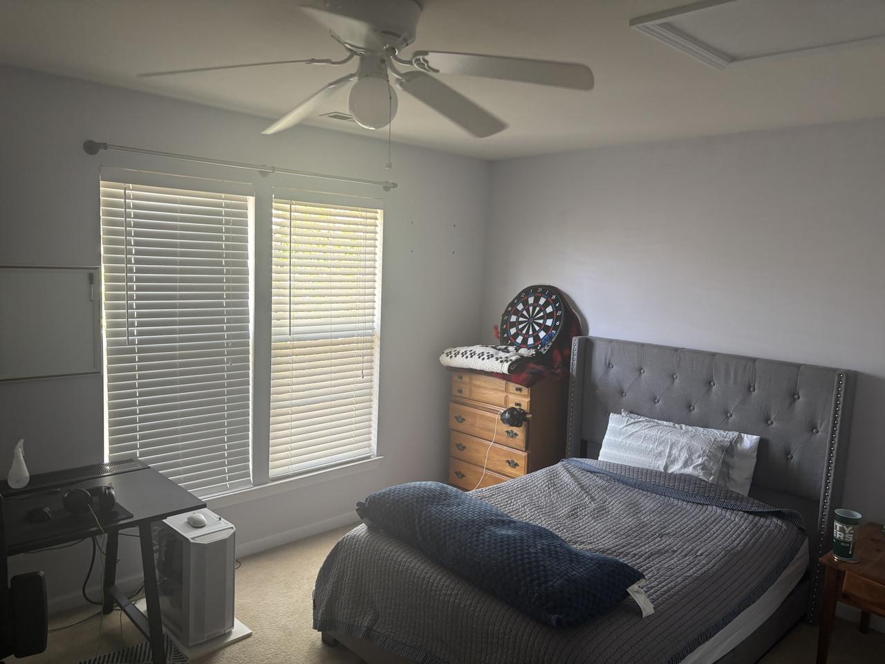 Profile photo 3 of 11