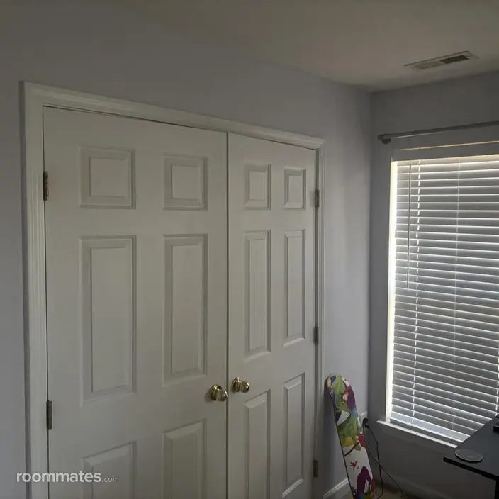 Room for rent in Charlotte, NC $1100, townhouse
