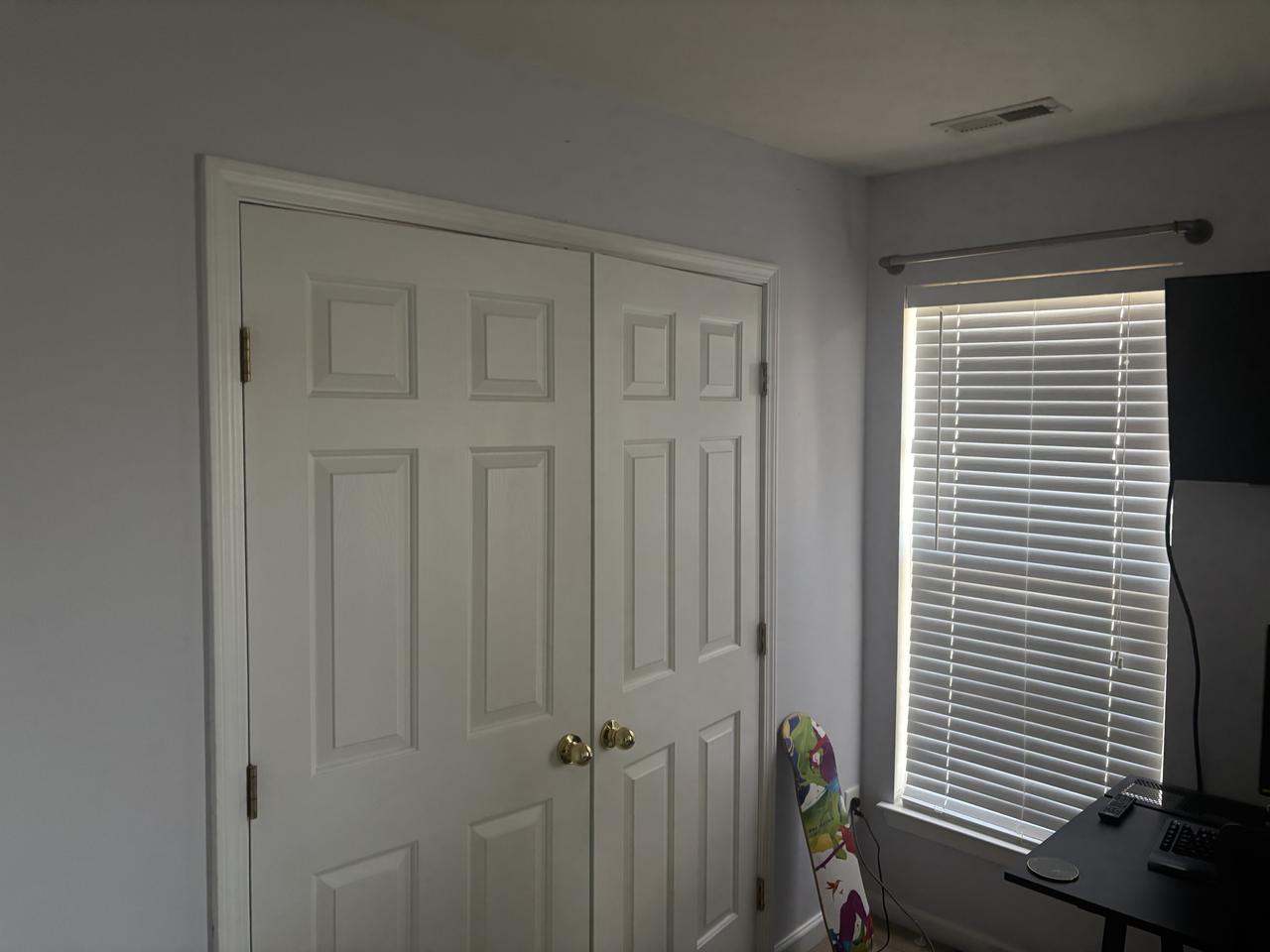 Profile photo 1 of 11