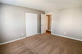 Room for rent in New Albany, Indiana $485, house