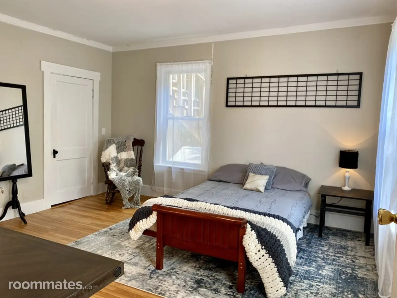 Profile photo 2 of 8