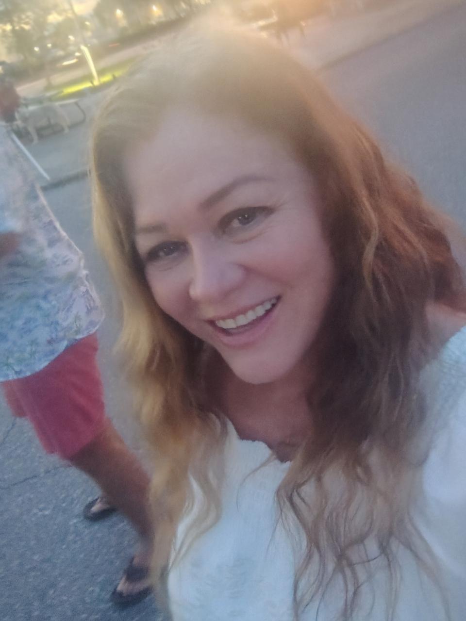 Profile photo 13 of 14