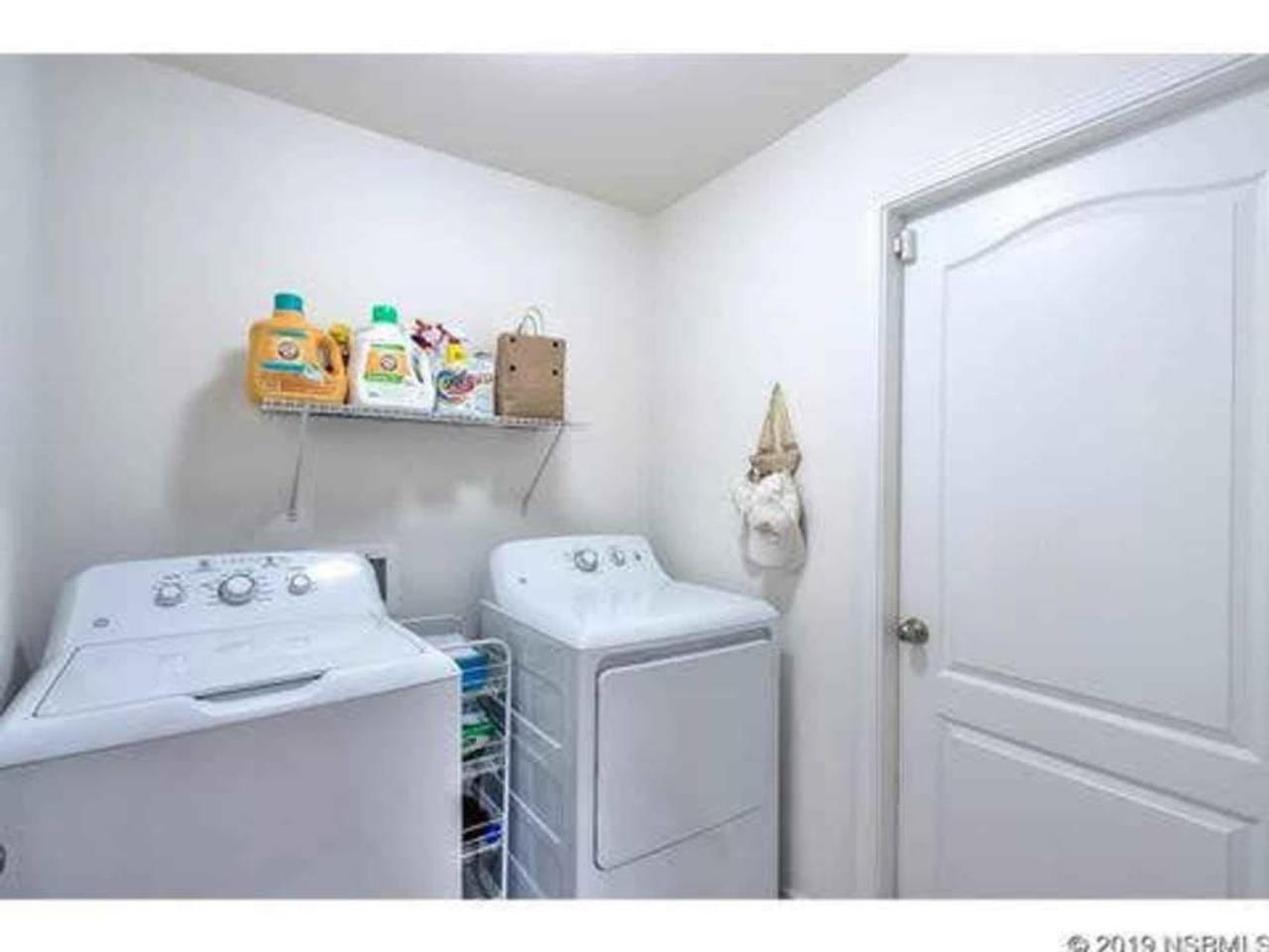 Profile photo 10 of 16