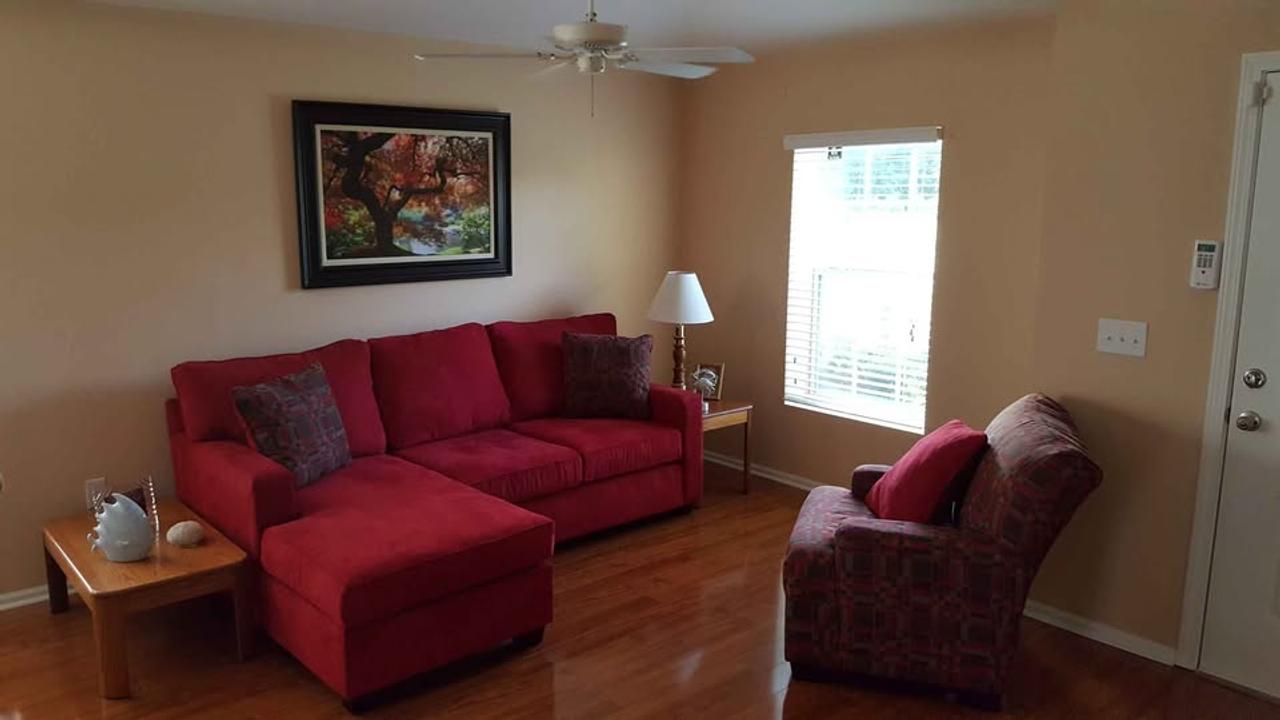 Profile photo 5 of 16