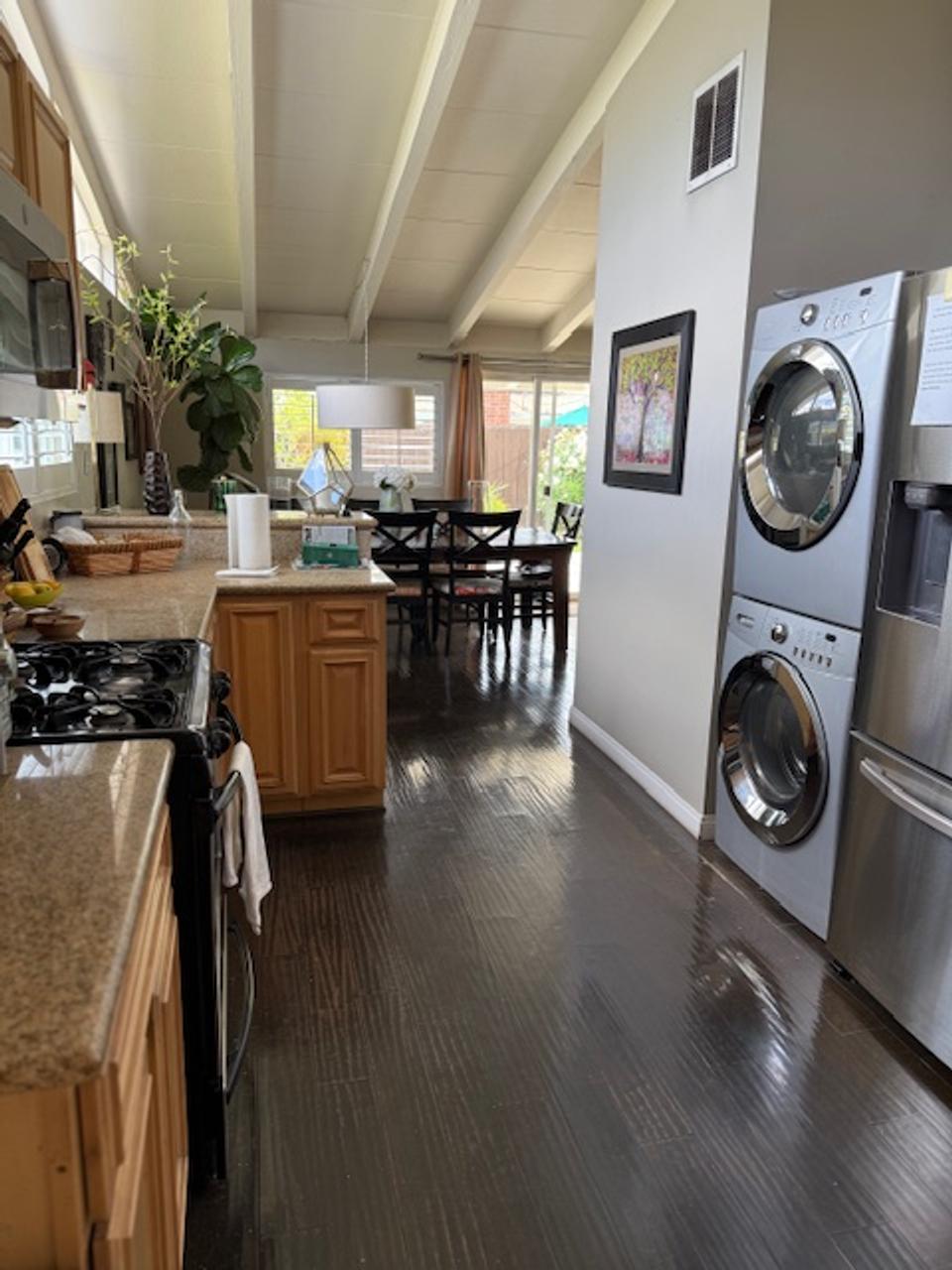 Profile photo 5 of 10