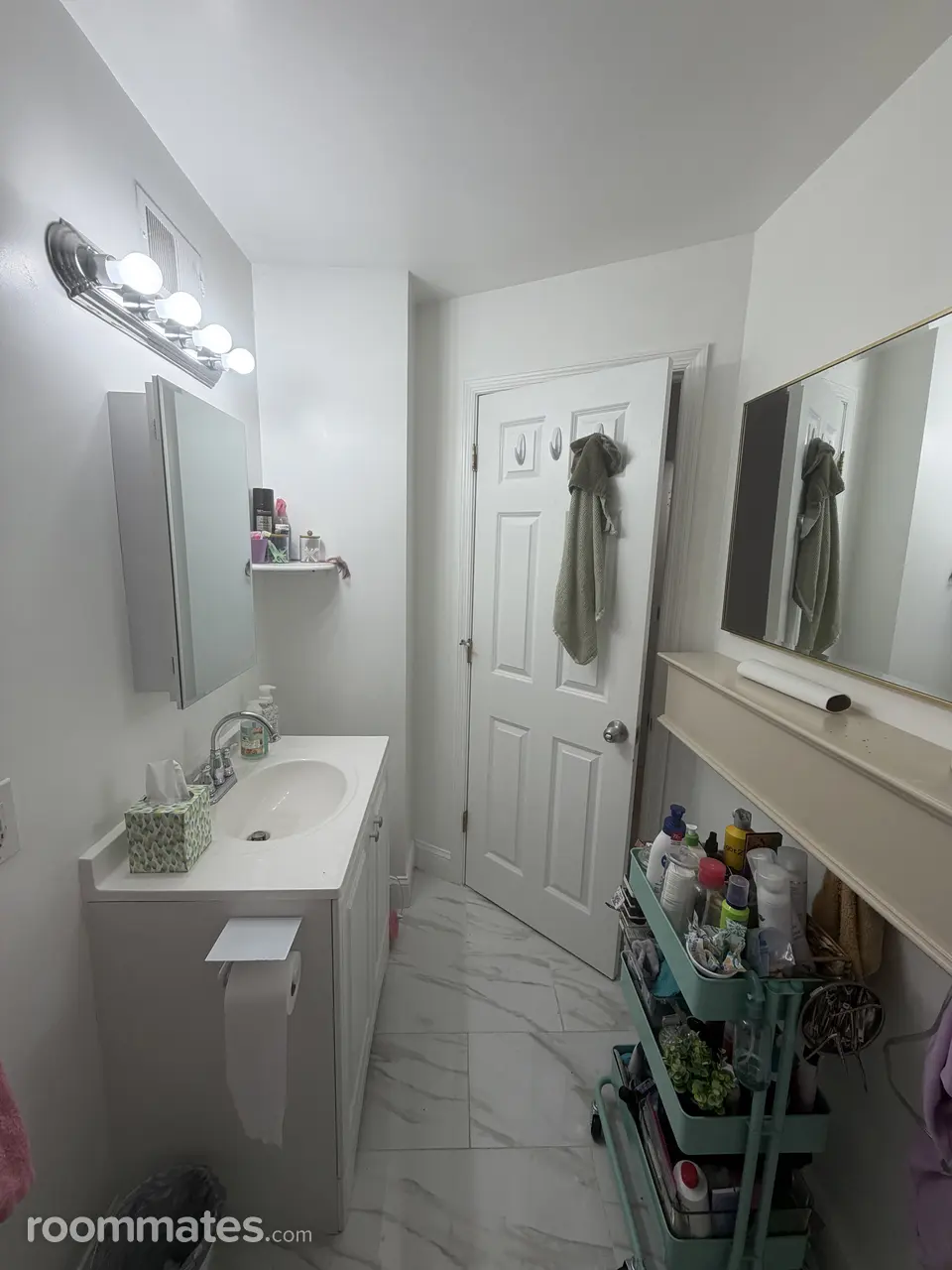 Profile photo 5 of 16