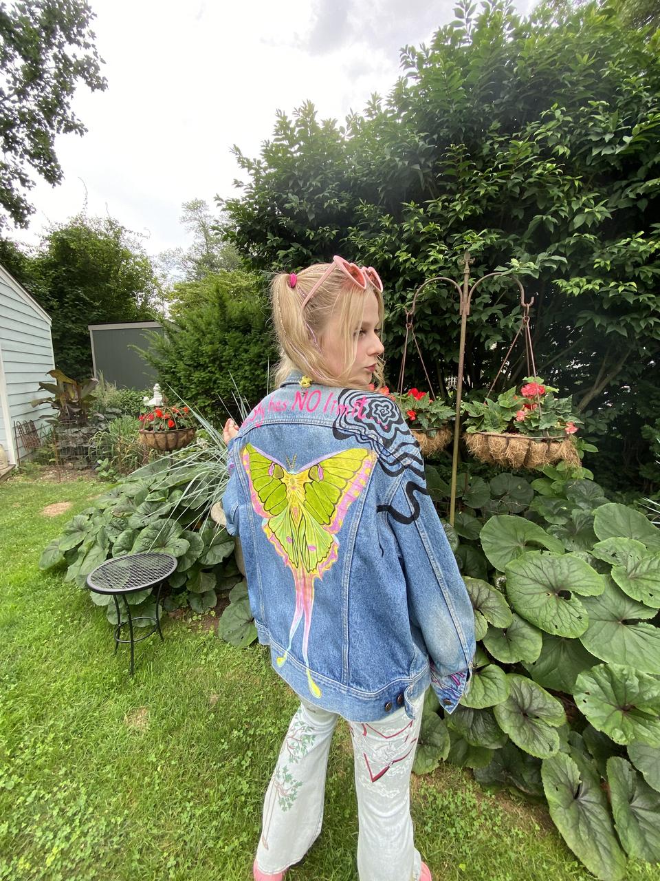 Profile photo 15 of 16