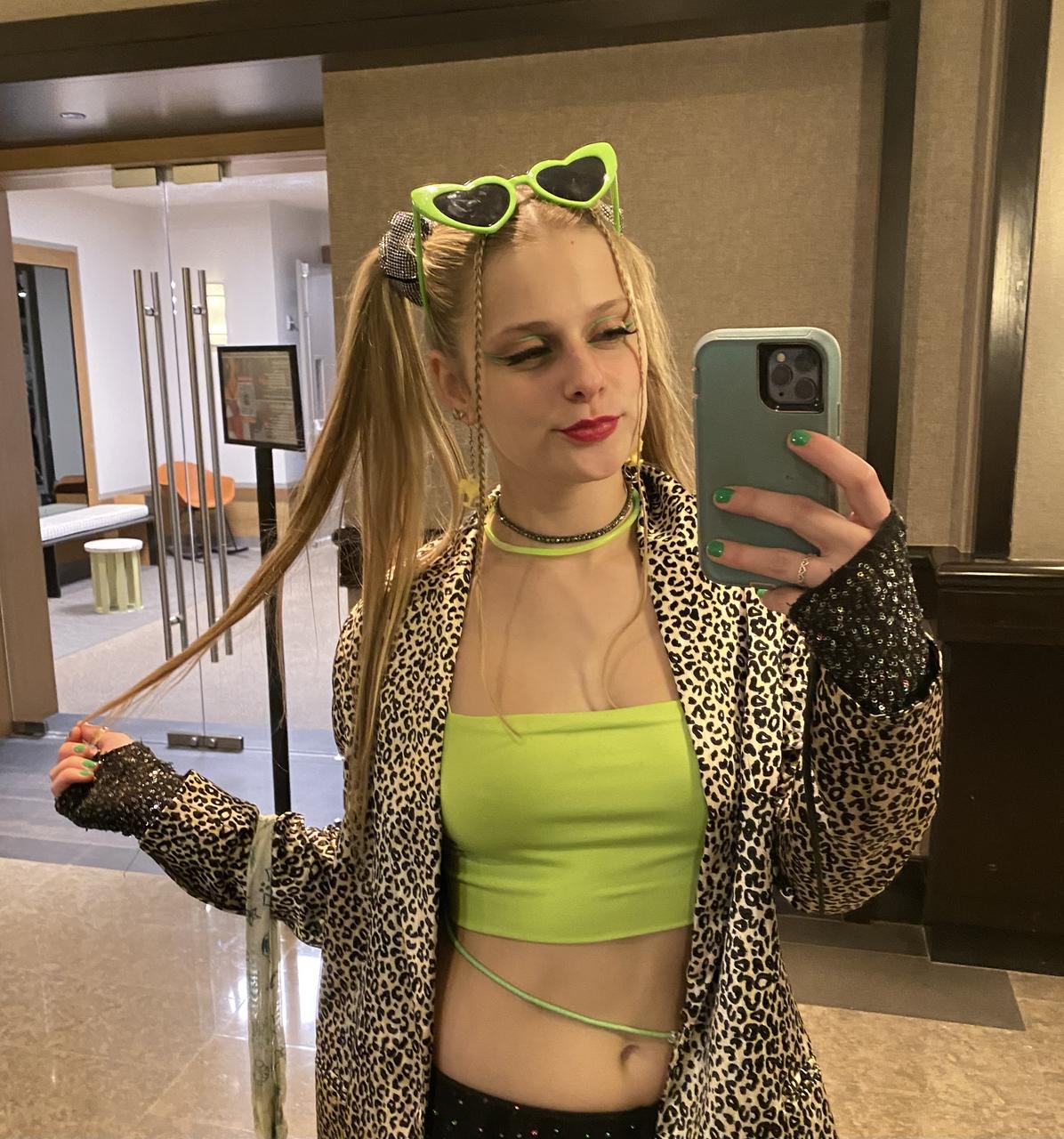 Profile photo 12 of 16