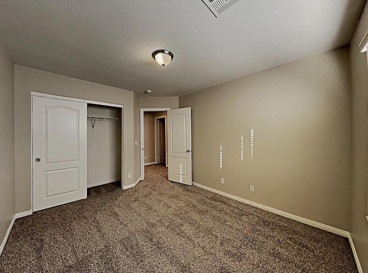 Profile photo 1 of 5