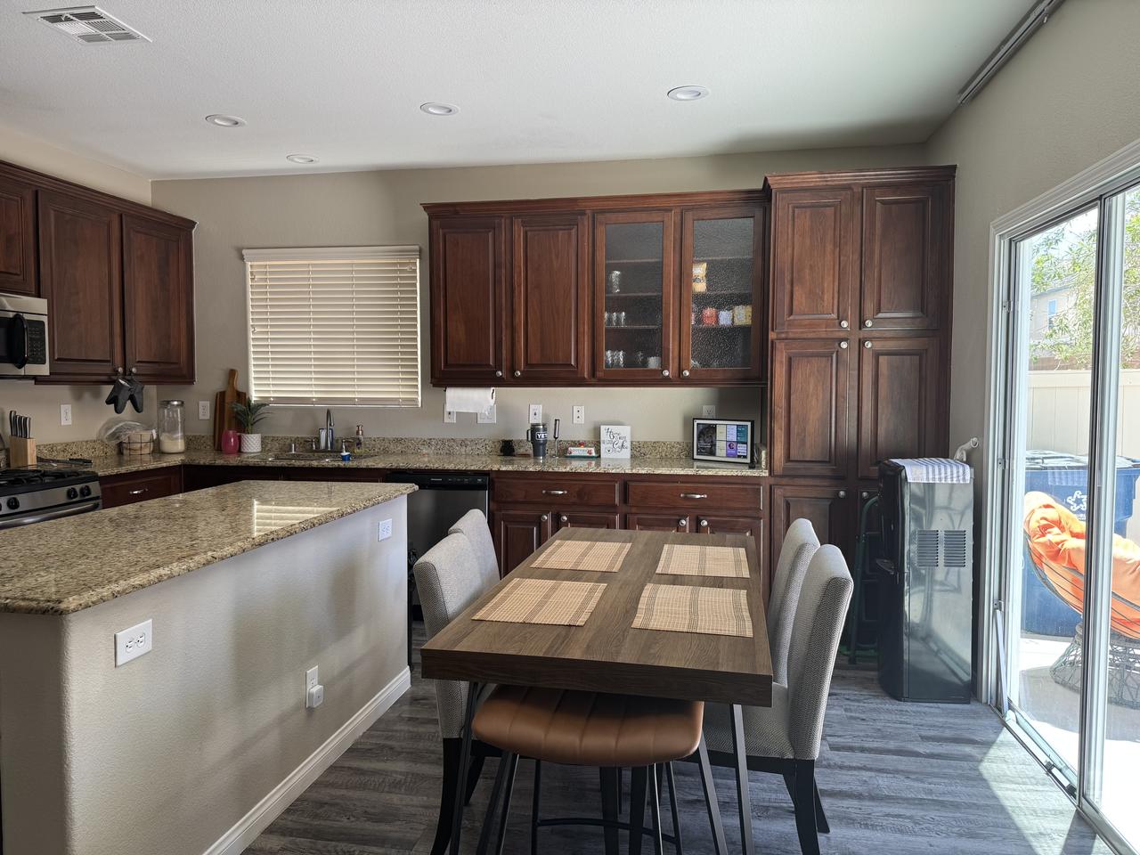 Profile photo 2 of 5