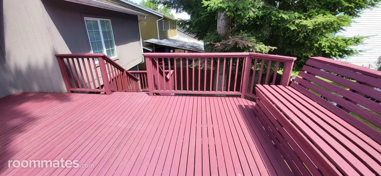 Profile photo 4 of 8