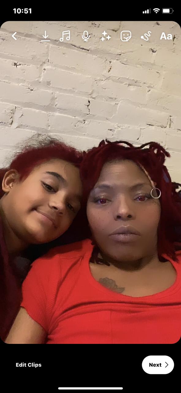 Profile photo 4 of 4