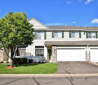 Room for rent in Blaine, Minnesota $800, townhouse