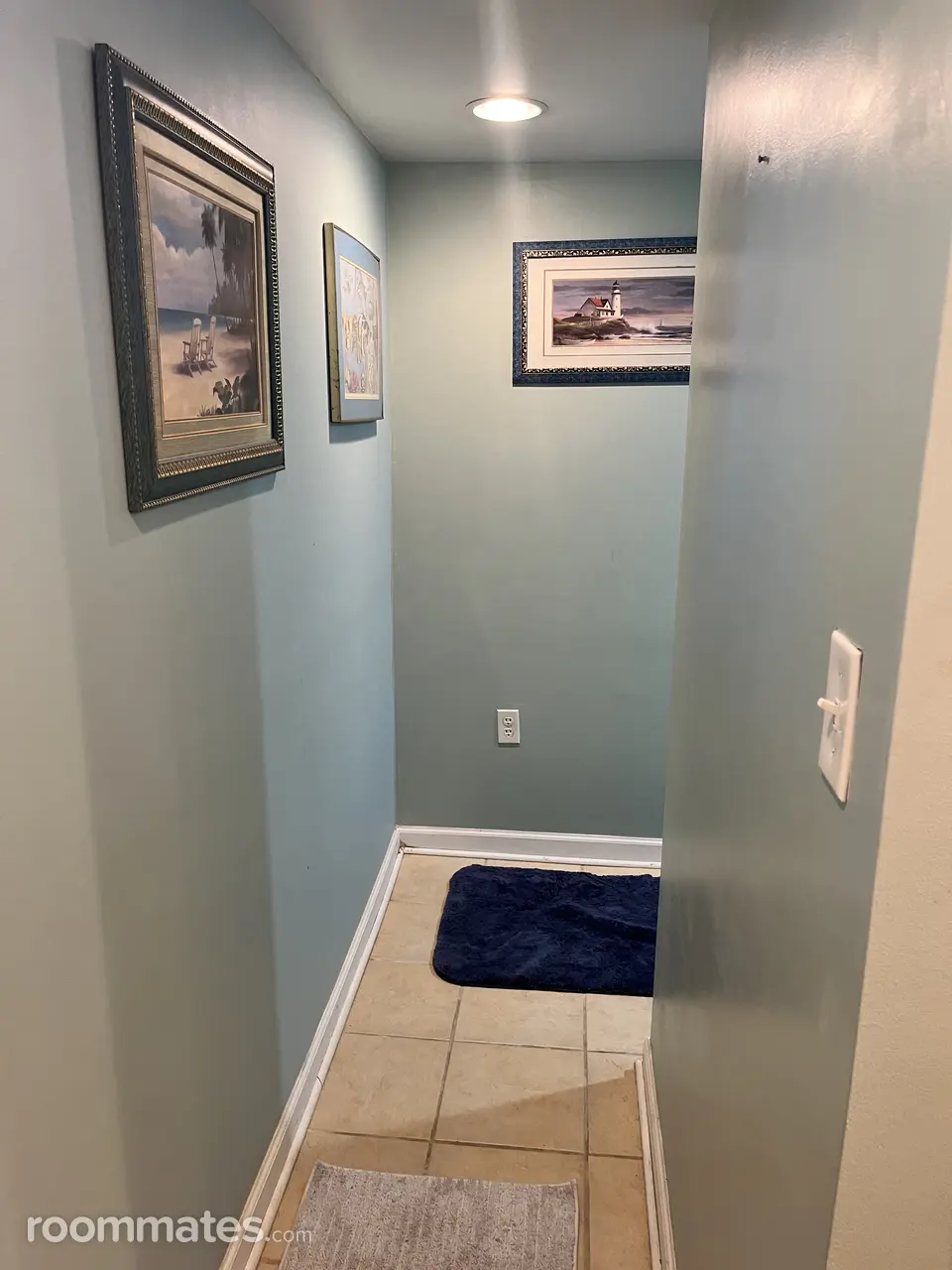 Profile photo 6 of 13