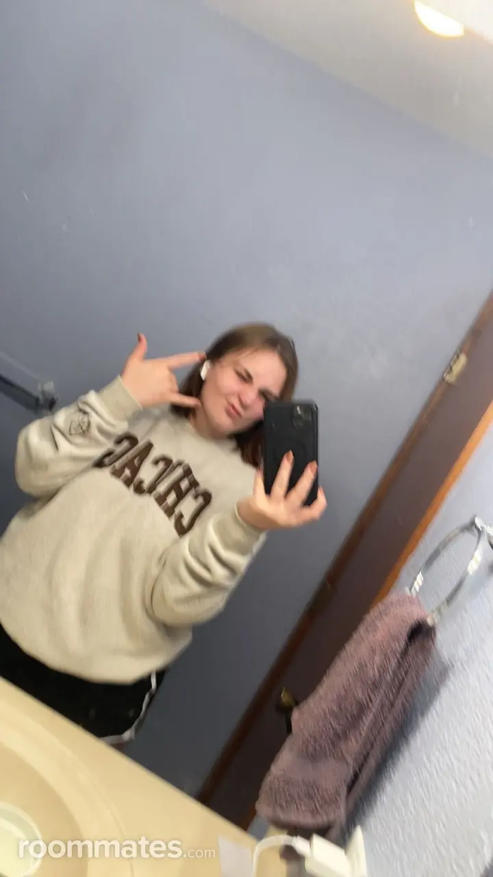 Profile photo 1 of 1