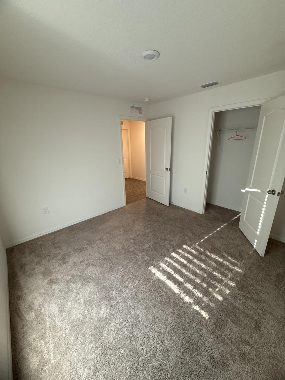 Profile photo 3 of 7