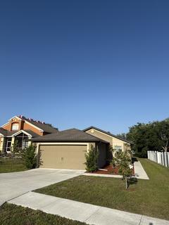 Room for rent in Brooksville, FL $1000, house