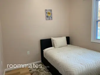 Room for rent in Silver Spring, MD $1000, house