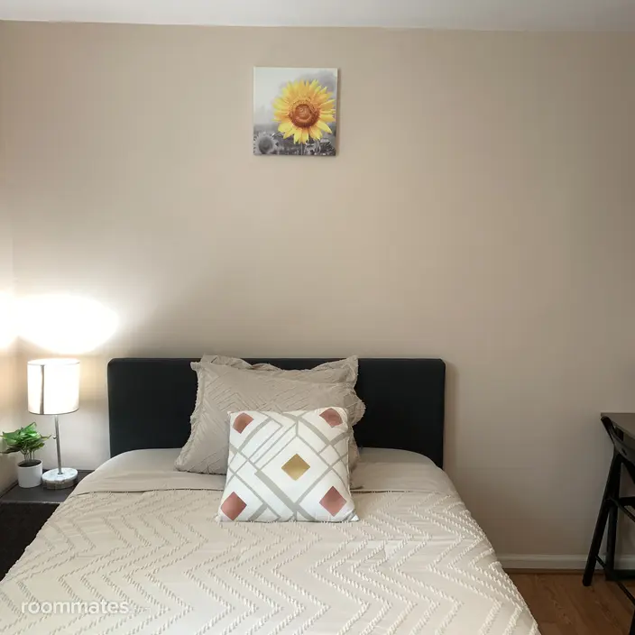 Room for rent in Silver Spring, MD $960, house